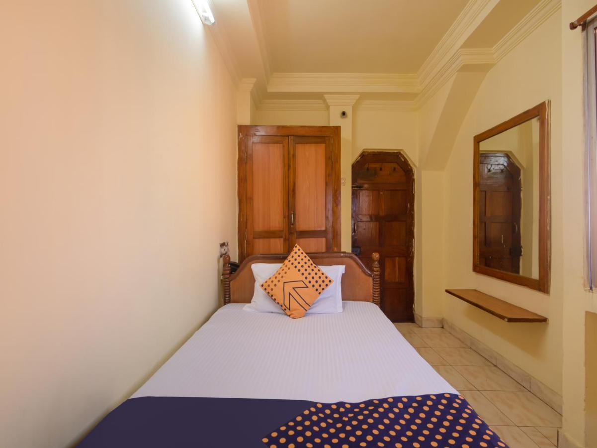 Spot On 73931 Hotel Rolls Hub Kota  Exterior foto